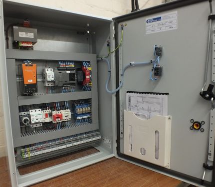 Click Here To Enlarge This Photo Of Platform Lift Controls